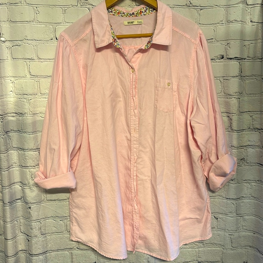 Old Navy • XXL Soft Button Up